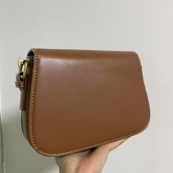 Women’s Vegan Leather Crossbody Bag – Drawstring Sling Handbag for Daily Use