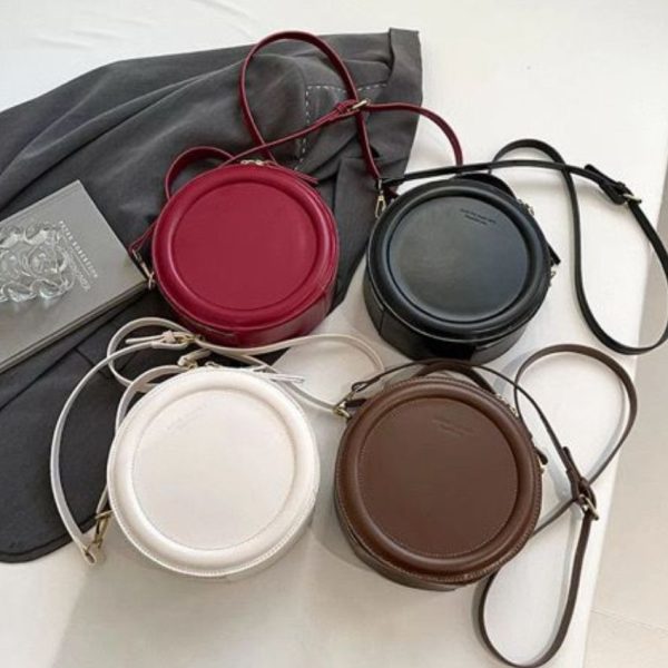 Untitled design (63) Retro Round PU Leather Shoulder Bag – Women’s Adjustable Crossbody - White Handbag with Chain Detail White