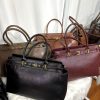 Custom Made Large-Capacity Computer Bags Fashionable Retro Popular Leather Bag Mature British-Style Handbag for Women Wine
