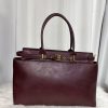 Custom Made Large-Capacity Computer Bags Fashionable Retro Popular Leather Bag Mature British-Style Handbag for Women Wine